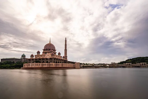 Mesquita Putra Malaio Masjid Putra Principal Mesquita Putrajaya Malásia Construção — Fotografia de Stock