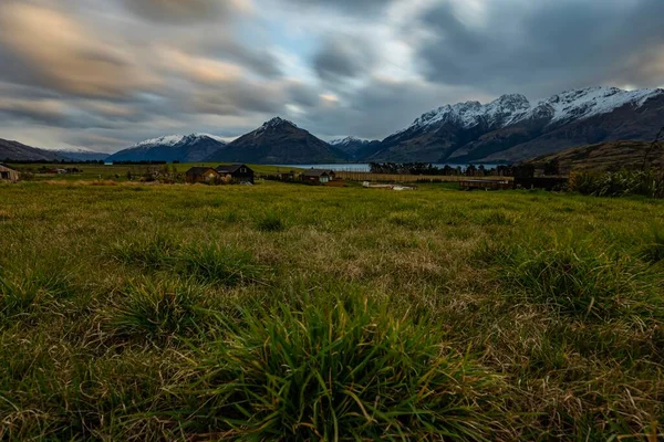 Scenic Long Exposure Shot New Zealand Farmland — Stock Photo, Image