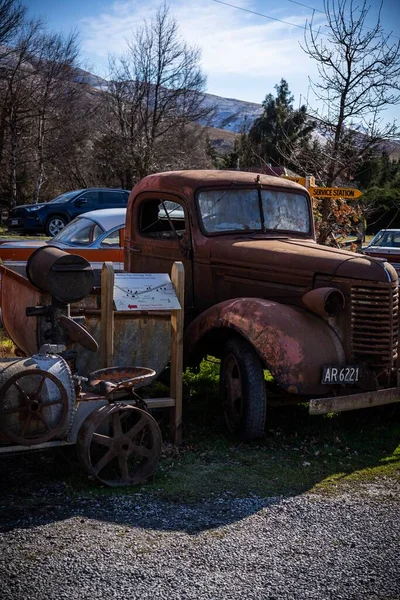 Edifícios Antigos Carros Burkes Pass Cidade Patrimonial Nova Zelândia — Fotografia de Stock