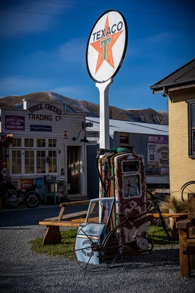 Les Vieux Bâtiments Les Voitures Burkes Pass Ville Patrimoine Nouvelle — Photo