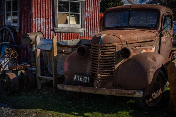 Edifícios Antigos Carros Burkes Pass Cidade Patrimonial Nova Zelândia — Fotografia de Stock