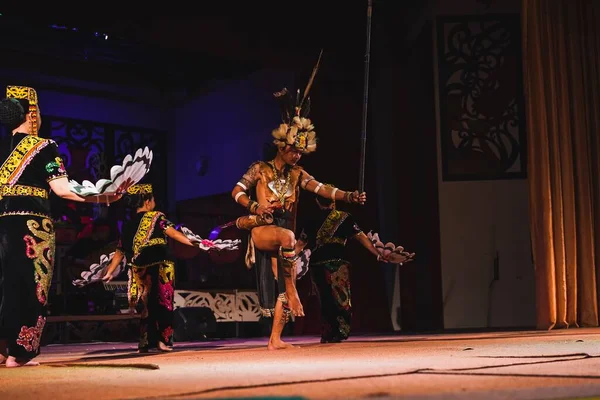 Danza Tradicional Sarawakian Orang Ulu Una Las Etnias Locales Sarawak — Foto de Stock