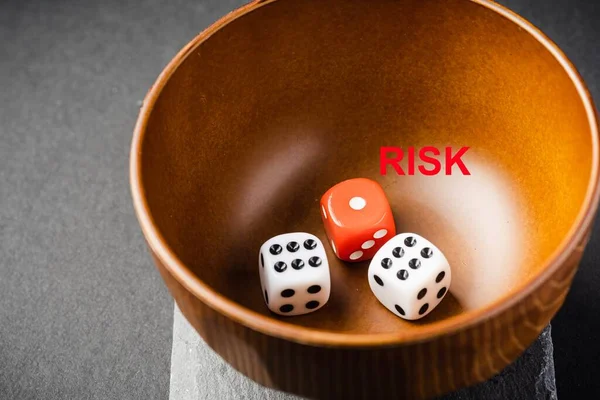 Rood Wit Dobbelstenen Risico Beloning Conceptueel Schot — Stockfoto