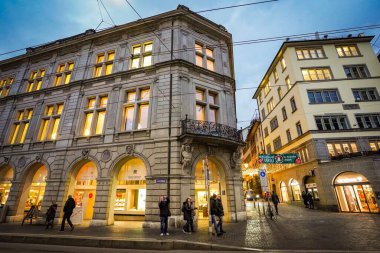 Şafakta Güzel Zürih Şehri