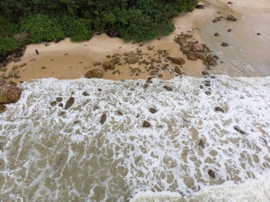 Damai Sahili, Santubong, Kuching manzaralı.