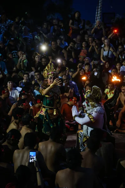 Kecak Ateş Dansı Balis Ikonik Sanat Performanslarından Biridir Insan Vokallerini — Stok fotoğraf