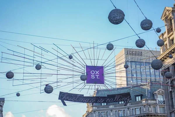 Rušný Oxford Street Noci Během Vánoční Sezóny — Stock fotografie