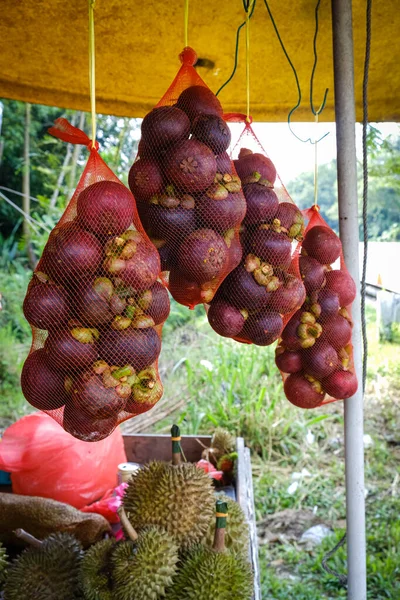 Mangosteen Prodávaný Trhu Ovocem — Stock fotografie