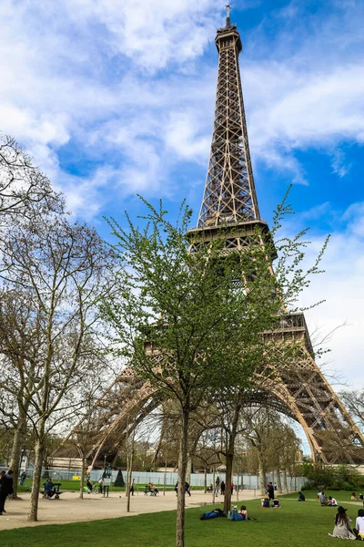 Torre Eiffel Una Torre Celosía Hierro Forjado Campo Marte París — Foto de Stock