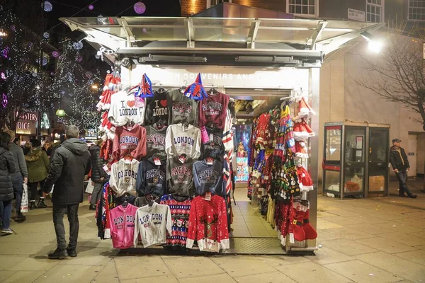 Rušný Oxford Street Noci Během Vánoční Sezóny — Stock fotografie