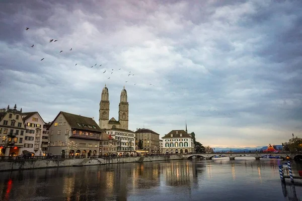 Prachtige Stad Zürich Bij Zonsopgang — Stockfoto