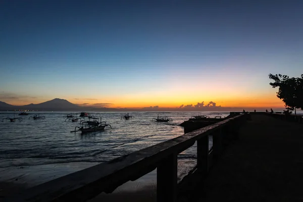 Восход Солнца Sanur Sindhu Beach Bali — стоковое фото