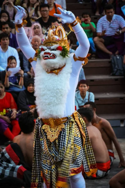 Balinese People Performing Kecak Dance Uluwatu Bali — Stock Photo, Image