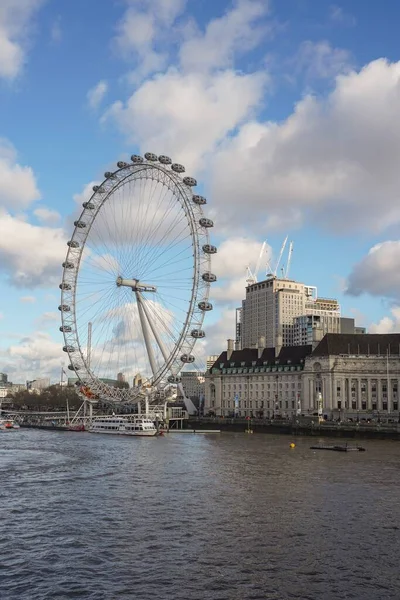Bulutlu Bir Günde Londra Nın Gözü — Stok fotoğraf