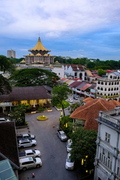 Dewan Undangan Negeri Sarawak Stok Foto Dewan Undangan Negeri Sarawak Gambar Bebas Royalti Depositphotos