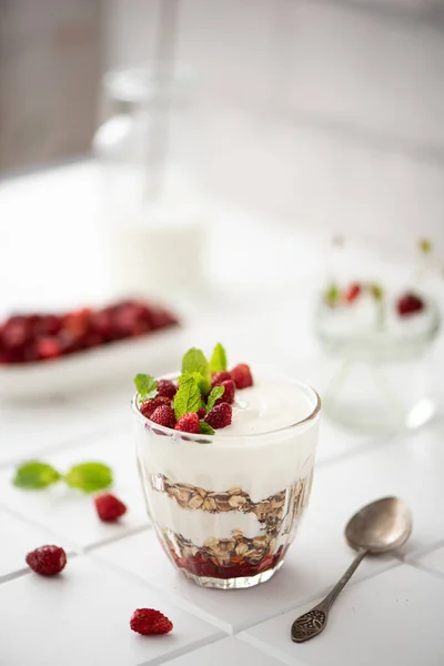 Homemade Granola Greek Yogurt Wild Strawberrys Glass — Stock Photo, Image