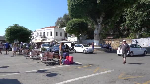 Island Rhodes City Lindos Platform Arriving Cars Tourists Rhodes Island — Stock Video