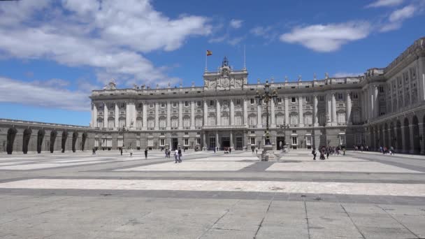マドリードの王宮 武器庫広場 2017年5月スペイン マドリード — ストック動画
