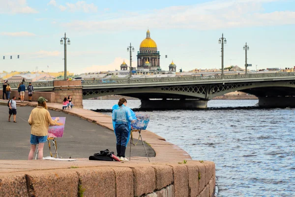 San Petersburgo Puente Blagoveshchensk Terraplén Del Río Neva Cúpula Catedral — Foto de Stock