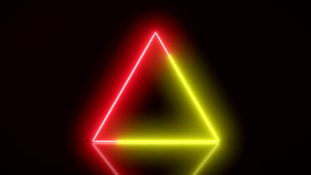 Video Animace Zářící Neonové Trojúhelníkové Červeně Žlutě Odrazivou Podlahu Abstraktní — Stock video