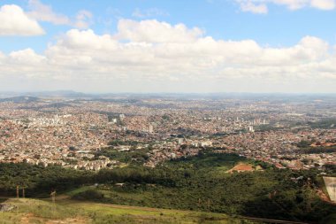 Brezilya 'nın Belo Horizonte şehrinin güzel hava manzarası