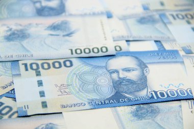 Şili pezosu. Yakın çekim faturaları.