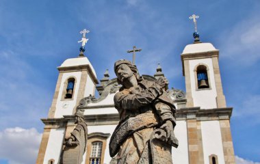 18. yüzyılın ikinci yarısında Bon Jesus de Matosinhos 'daki farklı Hıristiyan peygamberlerin heykelleri, Brezilya' nın Kongonhas şehrinde Haç Yolu 'na adanmış rokoko kilisesi. 