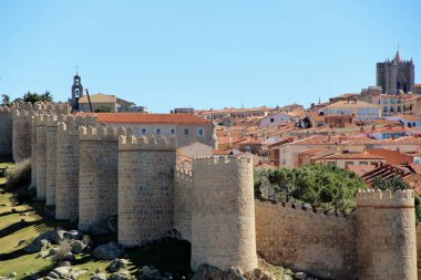 Ortaçağ şehri, Avila duvarları, İspanya