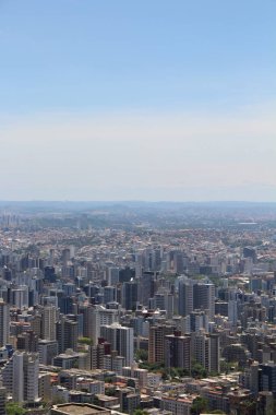 Brezilya 'nın Belo Horizonte kentinin havadan görünüşü