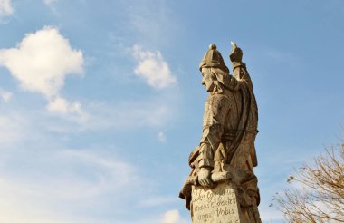 18. yüzyılın ikinci yarısında Bon Jesus de Matosinhos 'daki farklı Hıristiyan peygamberlerin heykelleri, Brezilya' nın Kongonhas şehrinde Haç Yolu 'na adanmış rokoko kilisesi. 