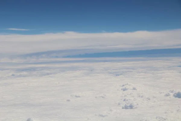 Weiße Wolken Blauen Himmel — Stockfoto