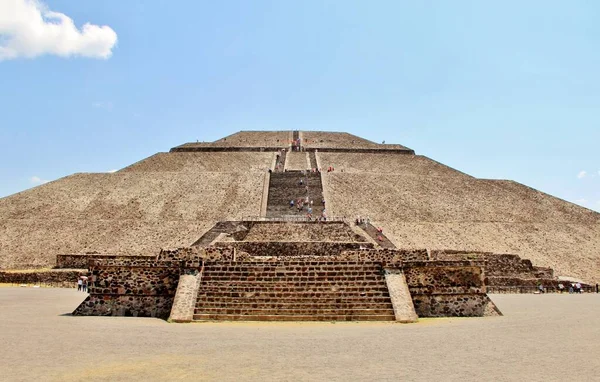 Άποψη Των Πυραμίδων Και Ερείπια Teotihuacan Μια Αρχαία Πόλη Στο — Φωτογραφία Αρχείου