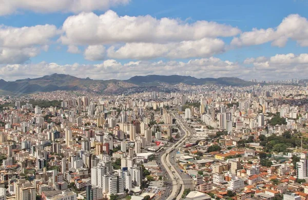 Brezilya 'nın Belo Horizonte şehrinin güzel hava manzarası