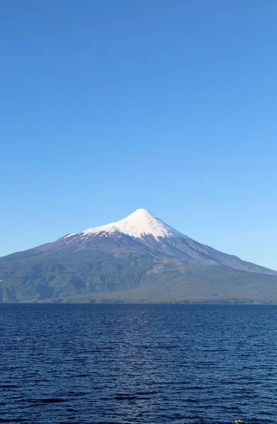 Malerischer Blick Auf Den Vulkan Mit Schnee Chile — Stockfoto