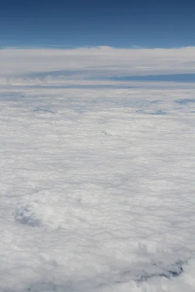 Vita Moln Den Blå Himlen — Stockfoto