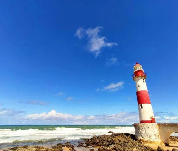 Deniz fenerinin güzel manzarası 