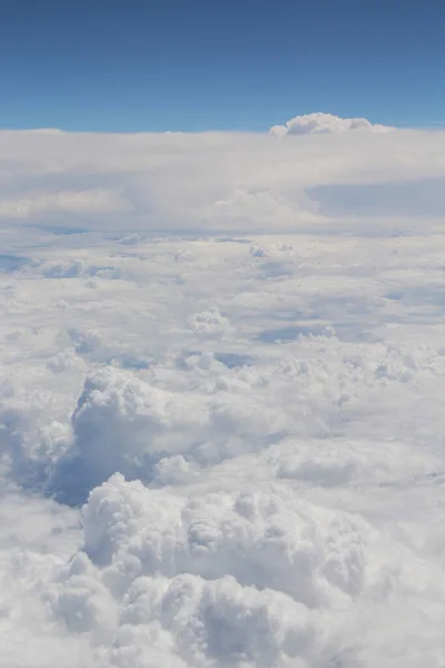 Nuages Blancs Dans Ciel Bleu — Photo