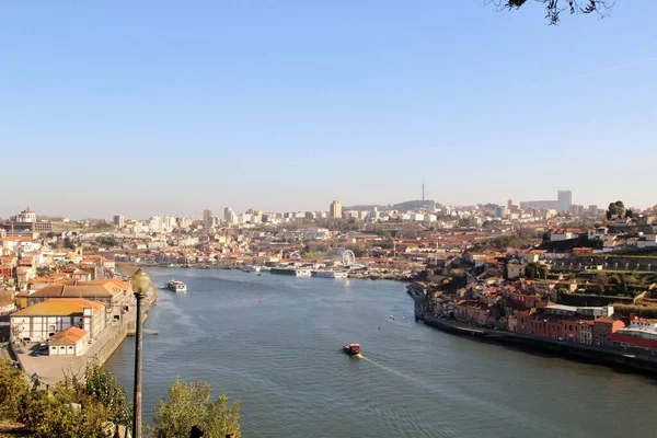 Utsikt Över Arkitektur Fasader Byggnader Och Gator Hamnstad Porto Portugal — Stockfoto