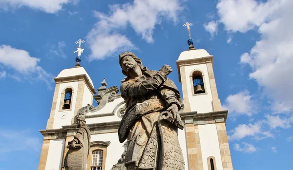 18. yüzyılın ikinci yarısında Bon Jesus de Matosinhos 'daki farklı Hıristiyan peygamberlerin heykelleri, Brezilya' nın Kongonhas şehrinde Haç Yolu 'na adanmış rokoko kilisesi. 