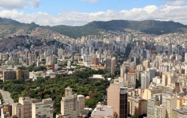 Brezilya 'nın Belo Horizonte şehrinin güzel hava manzarası