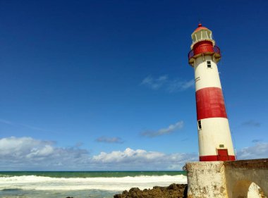 Deniz fenerinin güzel manzarası 