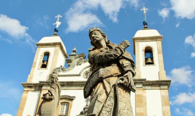 18. yüzyılın ikinci yarısında Bon Jesus de Matosinhos 'daki farklı Hıristiyan peygamberlerin heykelleri, Brezilya' nın Kongonhas şehrinde Haç Yolu 'na adanmış rokoko kilisesi. 