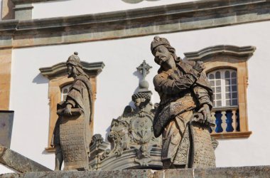 18. yüzyılın ikinci yarısında Bon Jesus de Matosinhos 'daki farklı Hıristiyan peygamberlerin heykelleri, Brezilya' nın Kongonhas şehrinde Haç Yolu 'na adanmış rokoko kilisesi. 