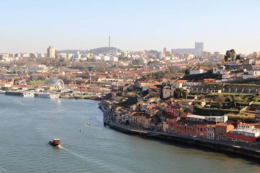 Mimari manzara, binalar ve caddeler liman kenti, Porto, Portekiz