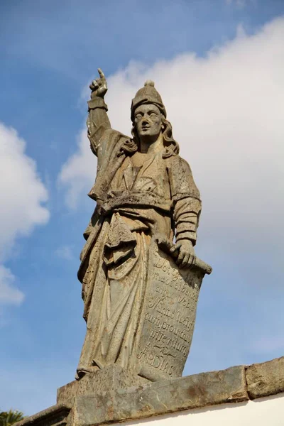 18. yüzyılın ikinci yarısında Bon Jesus de Matosinhos 'daki farklı Hıristiyan peygamberlerin heykelleri, Brezilya' nın Kongonhas şehrinde Haç Yolu 'na adanmış rokoko kilisesi. 