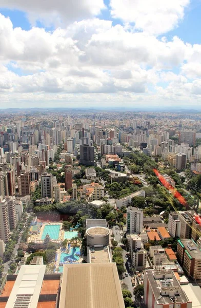 Brezilya 'nın Belo Horizonte şehrinin güzel hava manzarası