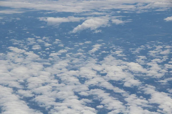 Weiße Wolken Blauen Himmel — Stockfoto