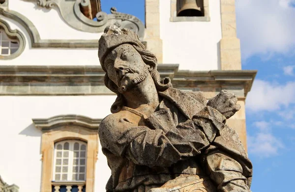 18. yüzyılın ikinci yarısında Bon Jesus de Matosinhos 'daki farklı Hıristiyan peygamberlerin heykelleri, Brezilya' nın Kongonhas şehrinde Haç Yolu 'na adanmış rokoko kilisesi. 