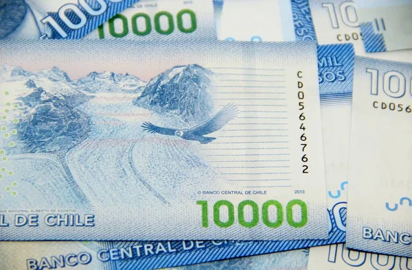 Şili pezosu. Yakın çekim faturaları.