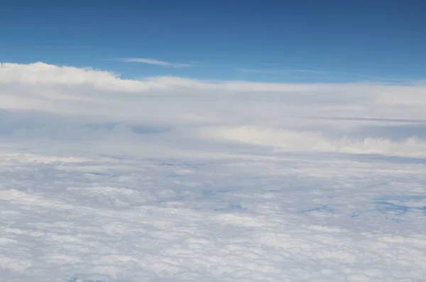 Nuages Blancs Dans Ciel Bleu — Photo